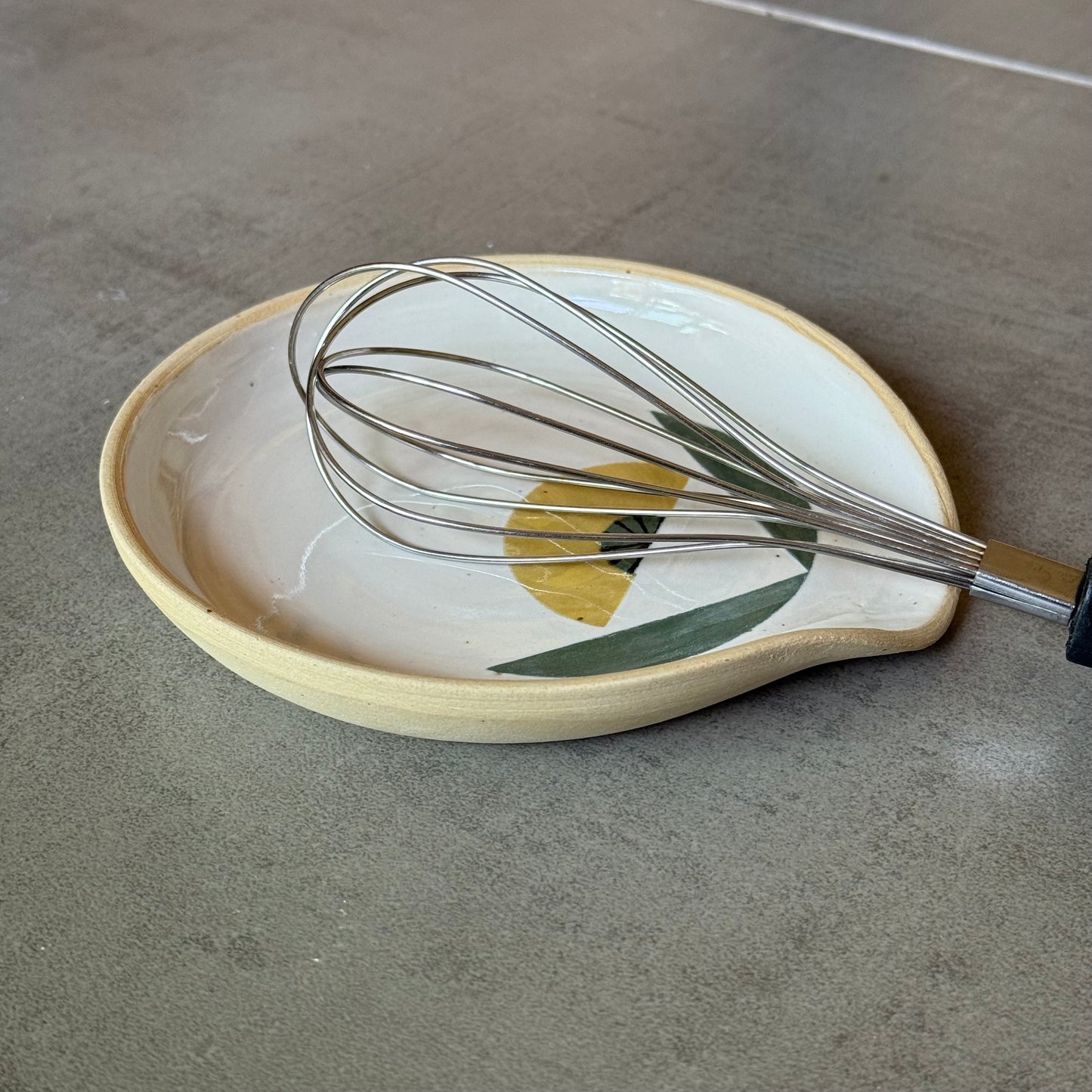 Spoon rest, yellow flower