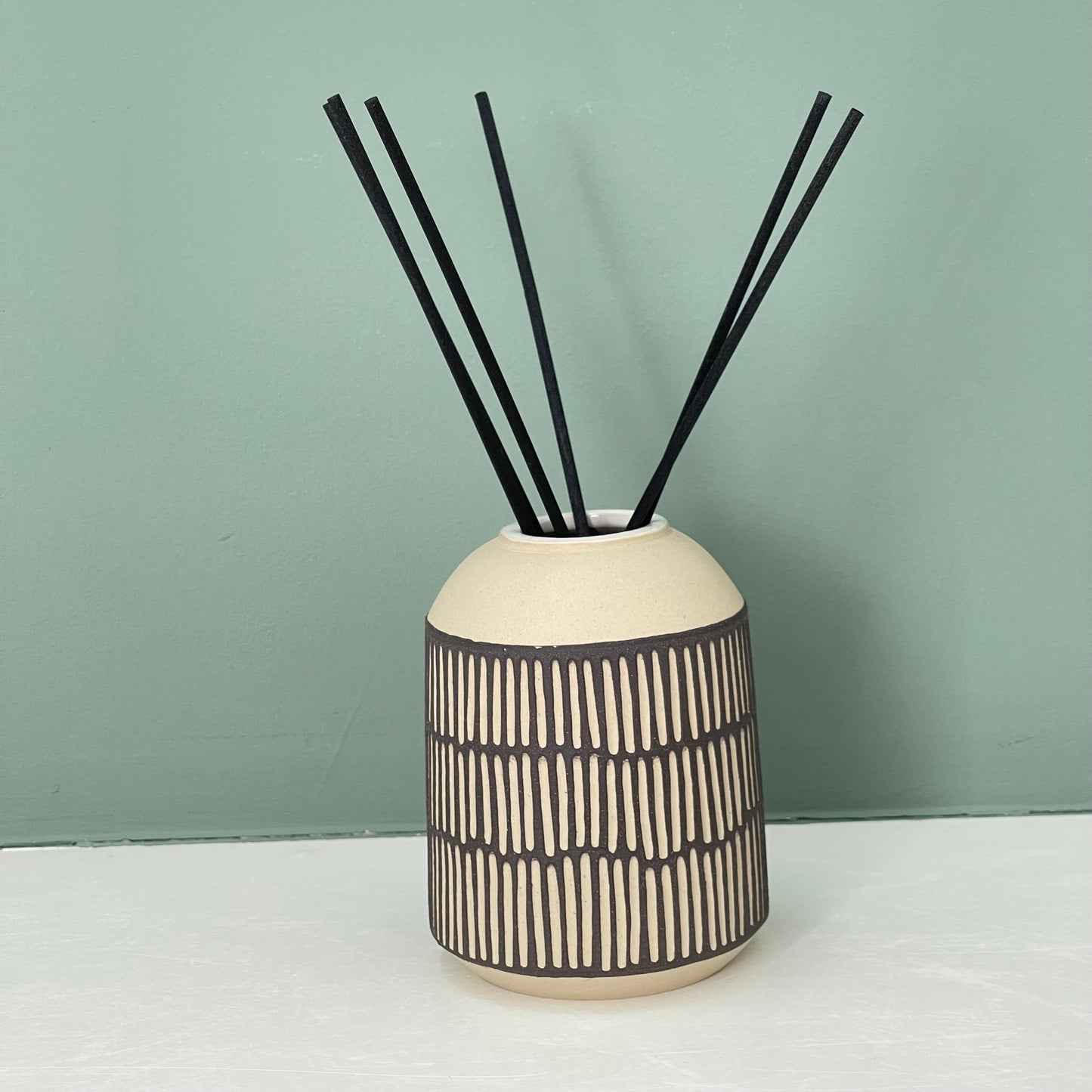 Jar/ Diffuser Holder, black