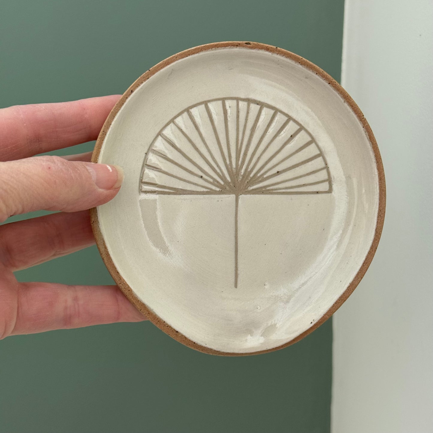 Small spoon rest, white leaf
