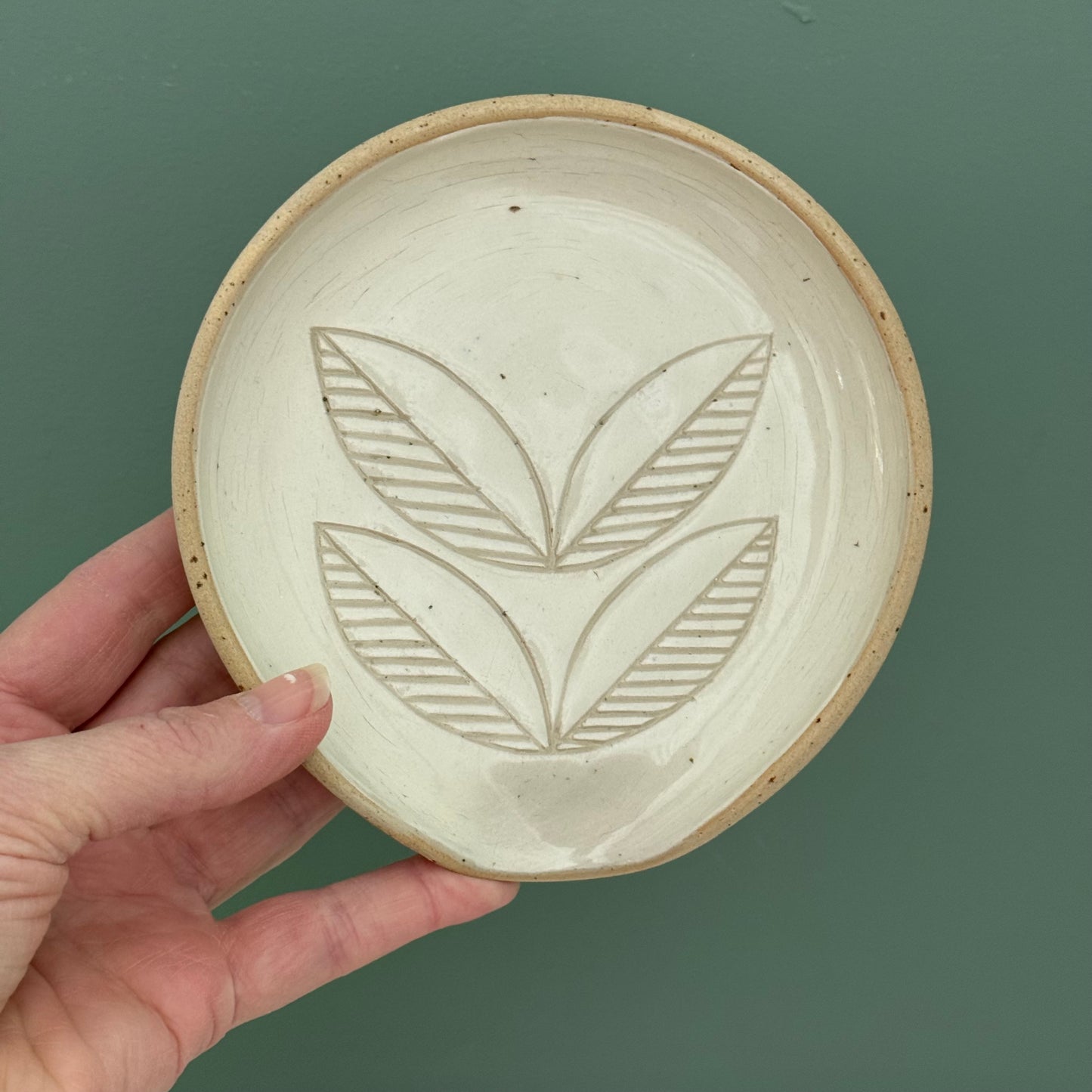 Spoon rest, leaves white
