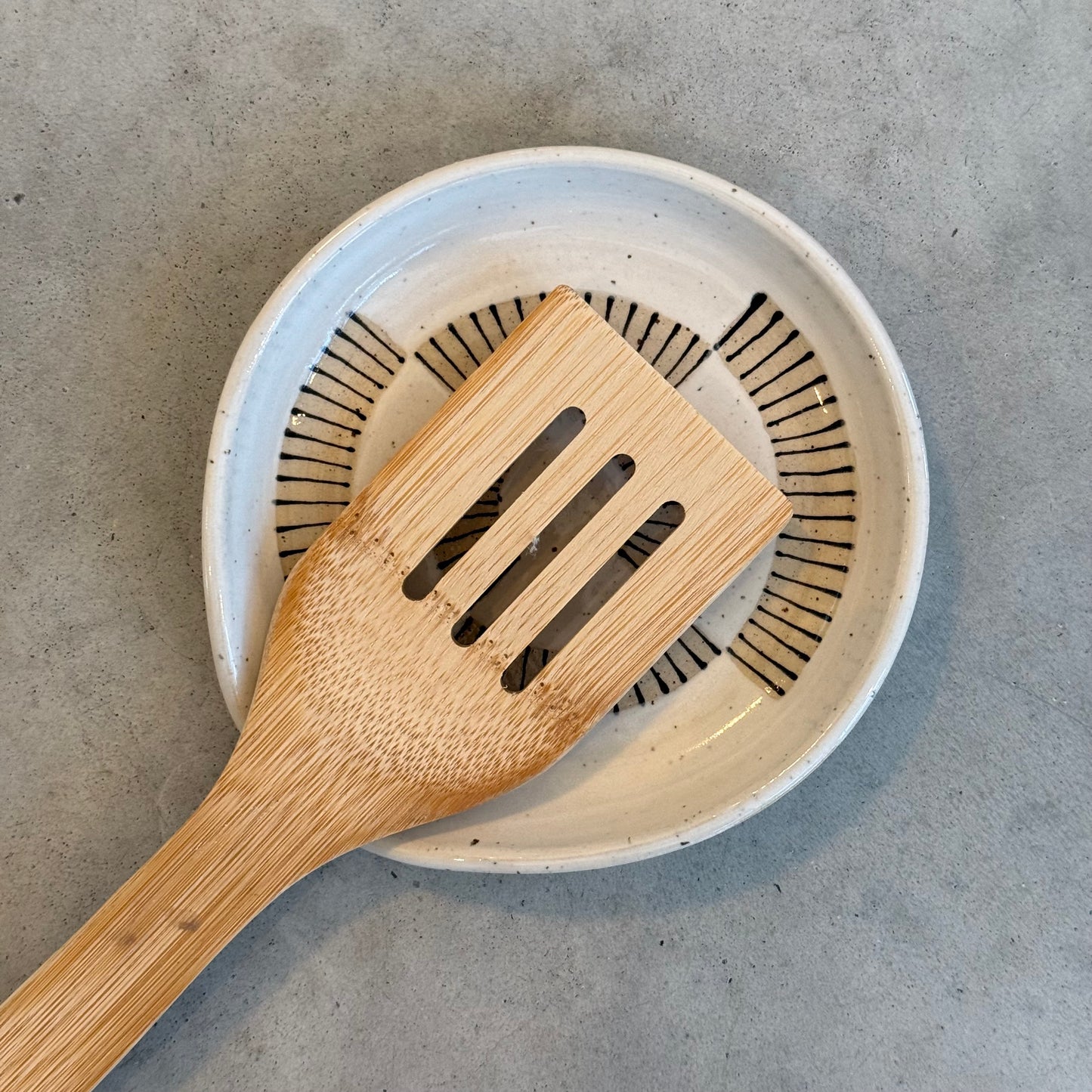 PREORDER Spoon rest, alternating arch