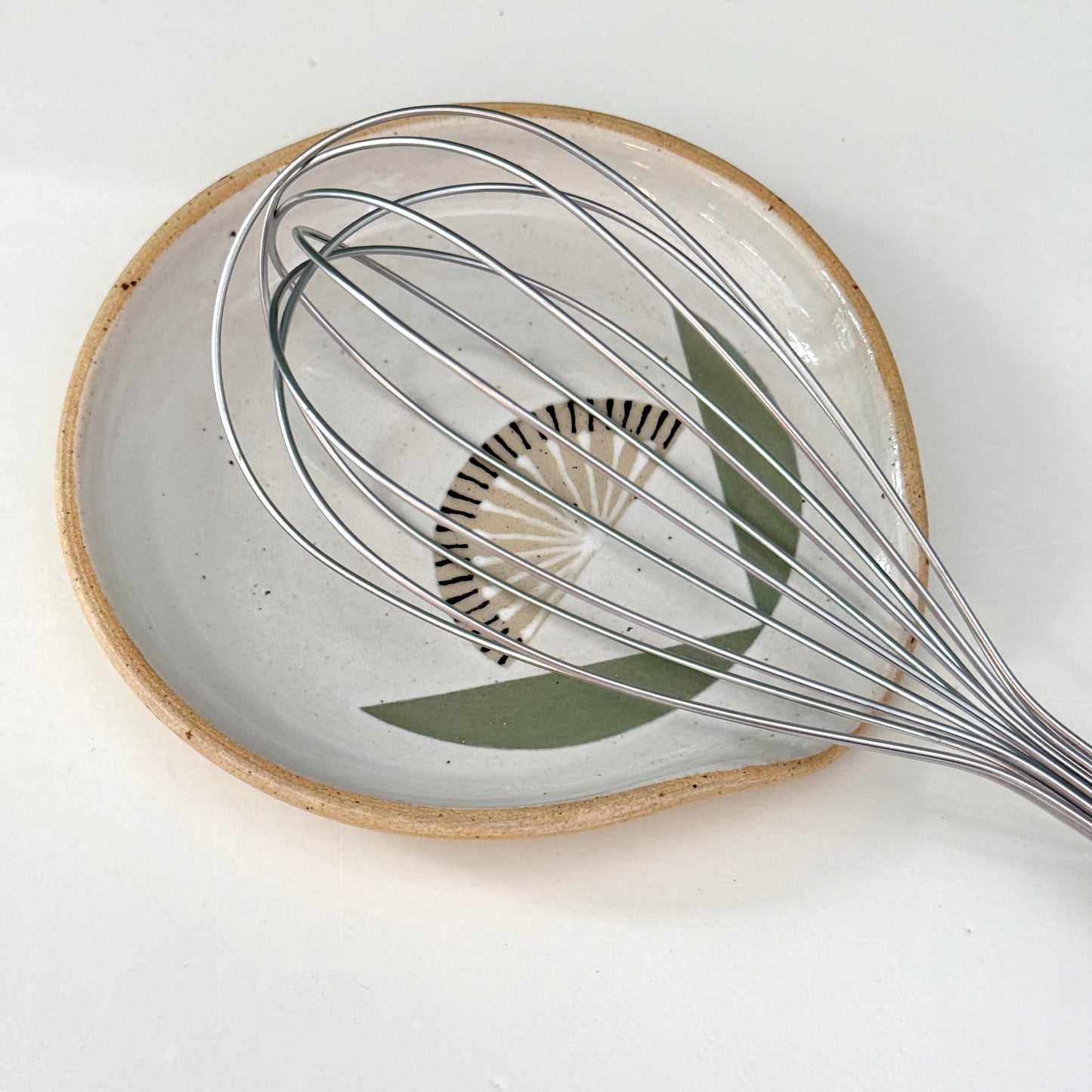 PREORDER Spoon rest, radial flower green