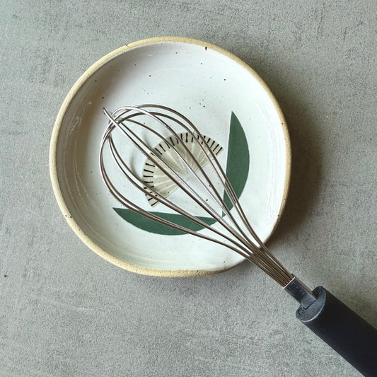 Spoon rest, radial flower