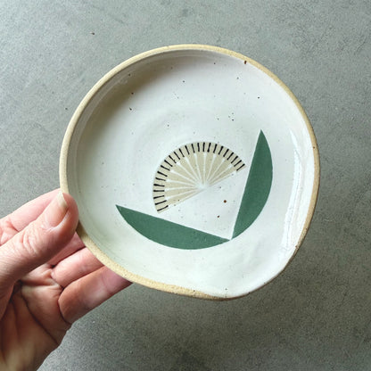Spoon rest, radial flower