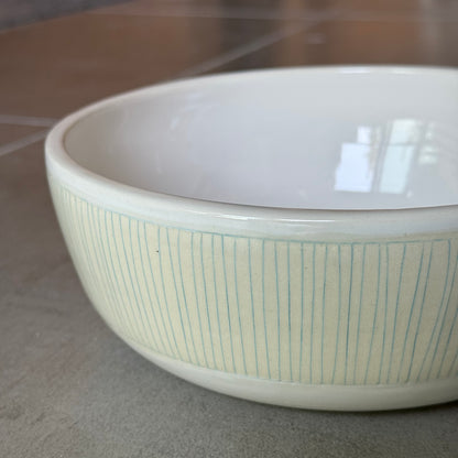 Bowl, mint lines