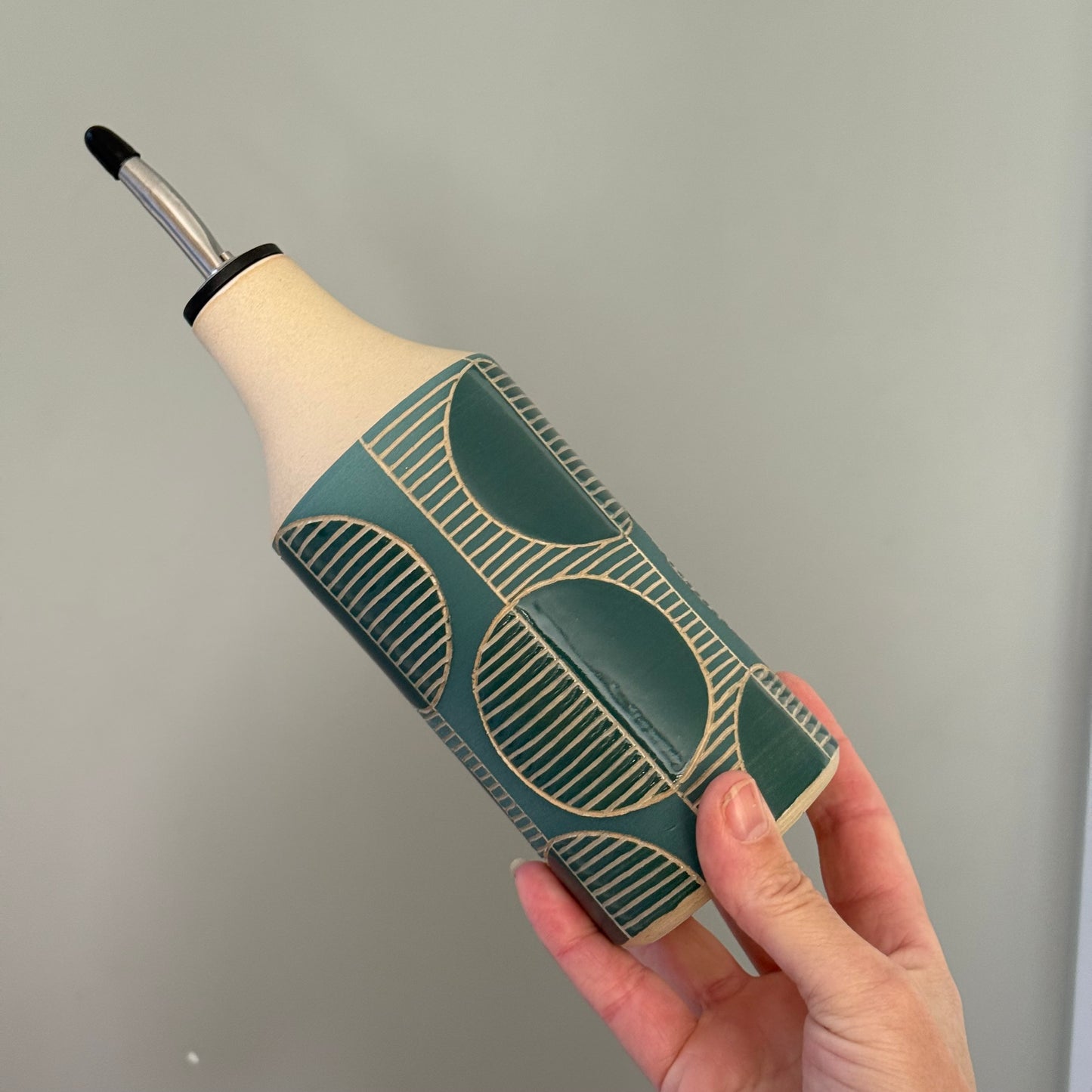 Oil bottle, circles teal