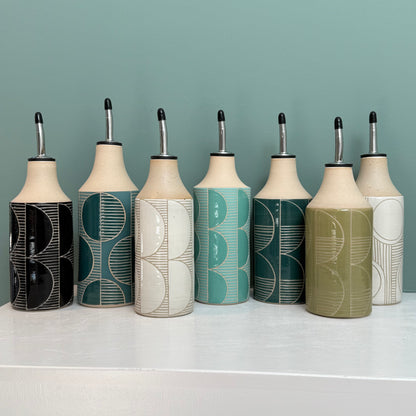 Oil bottle, circles teal