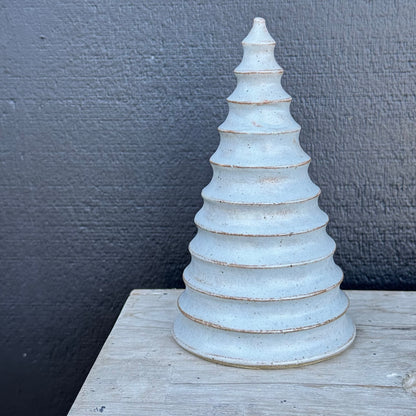 Decorative tree, ridges