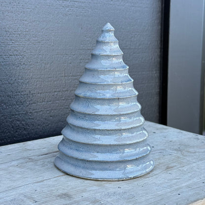 Decorative tree, ridges