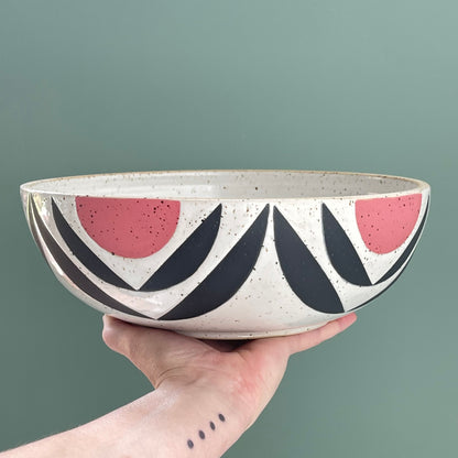 Bowl, pink flower