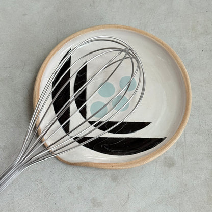 Spoon rest, stylized blue flower