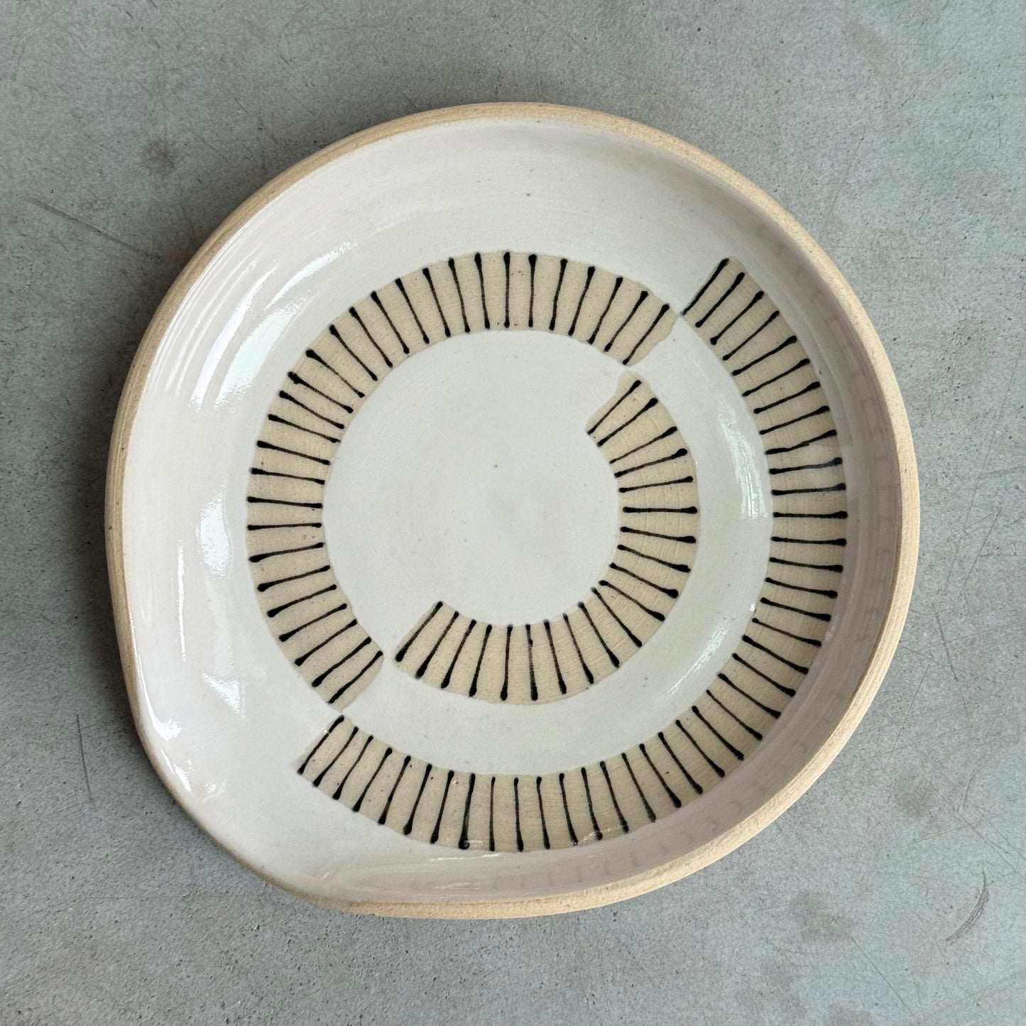 Spoon rest, alternating arch