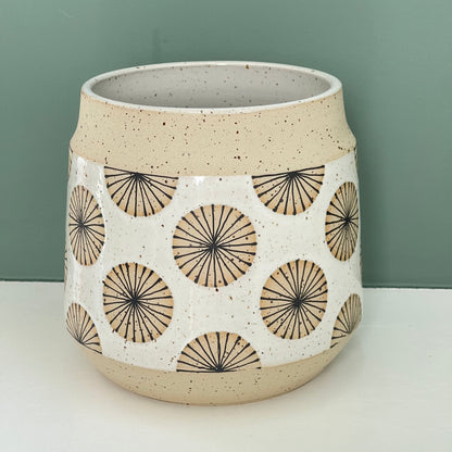 Vase/ Utensil Holder, radial lines