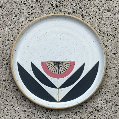 Wall Plate, pink/ black flower