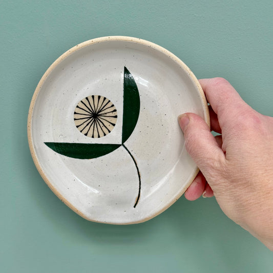 Spoon rest, radial flower