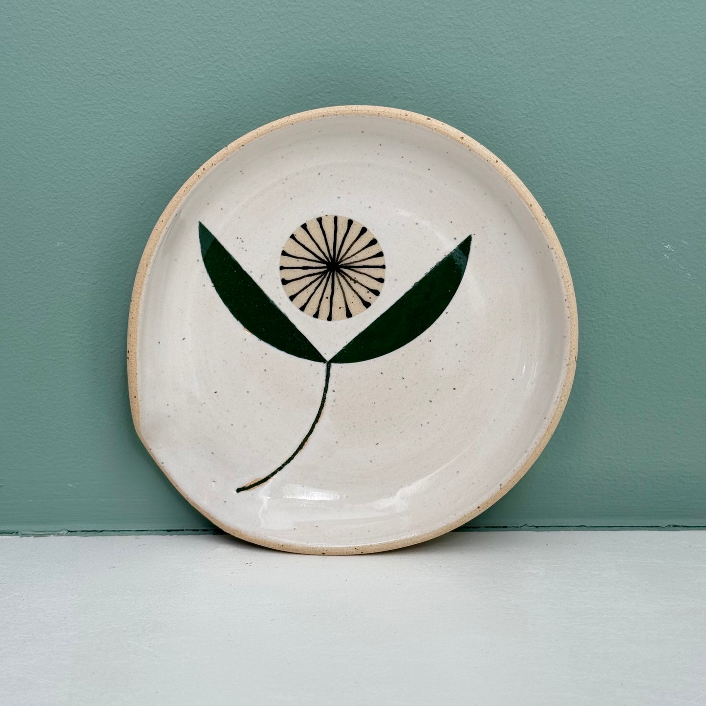 Spoon rest, radial flower