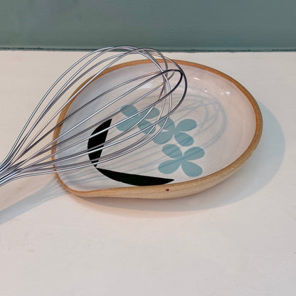 Spoon rest, 3 blue flowers