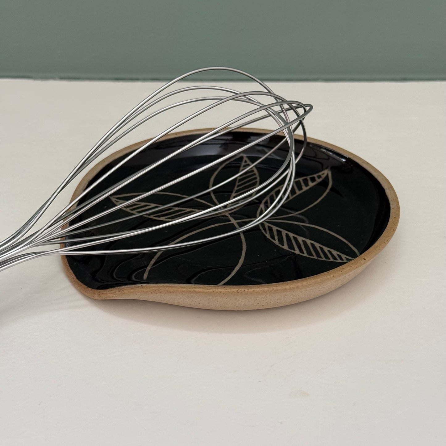Spoon rest, 2 leaves black
