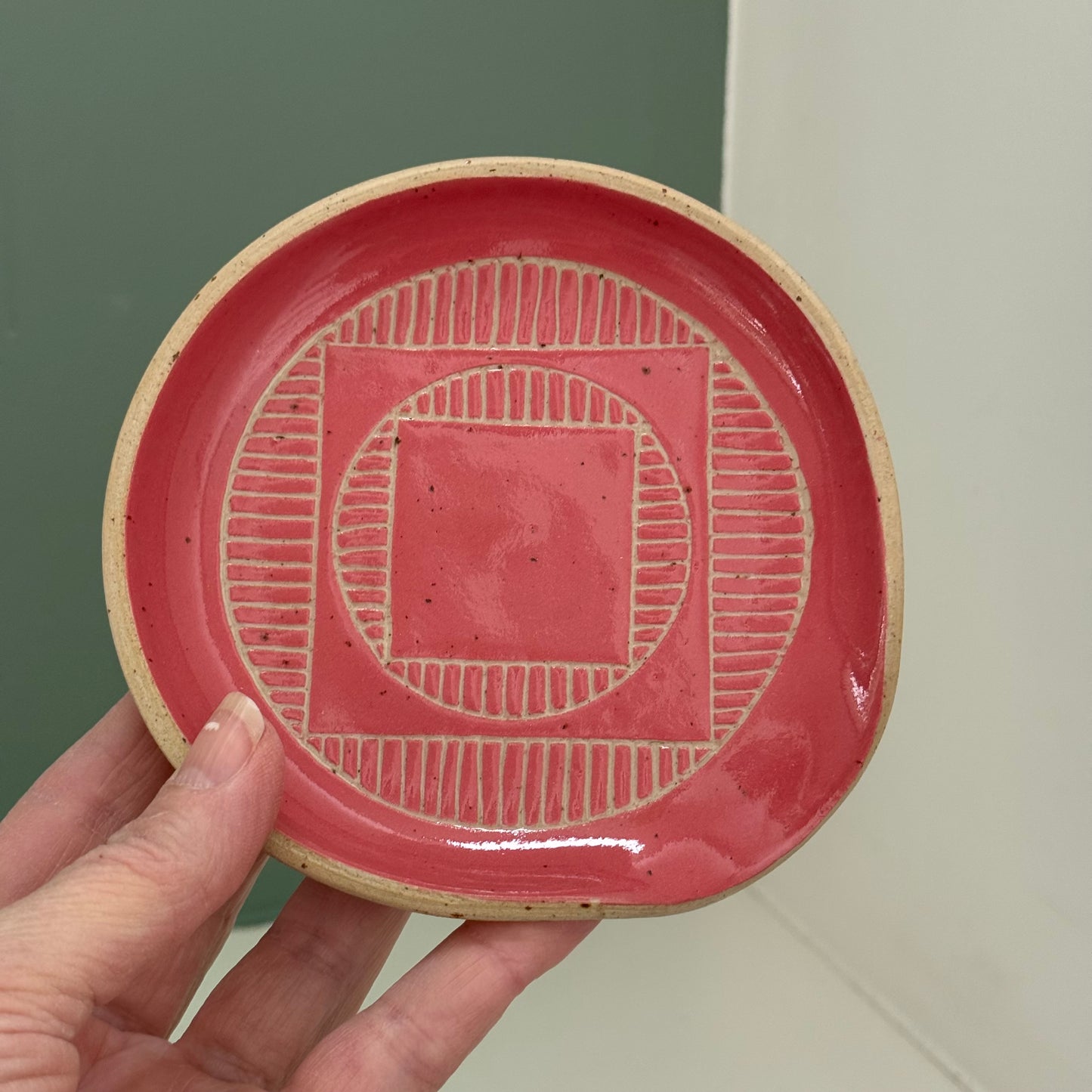 Spoon rest, coral red geo