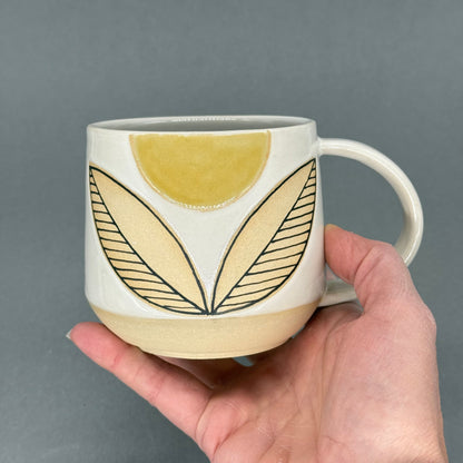 Mug, yellow tulip