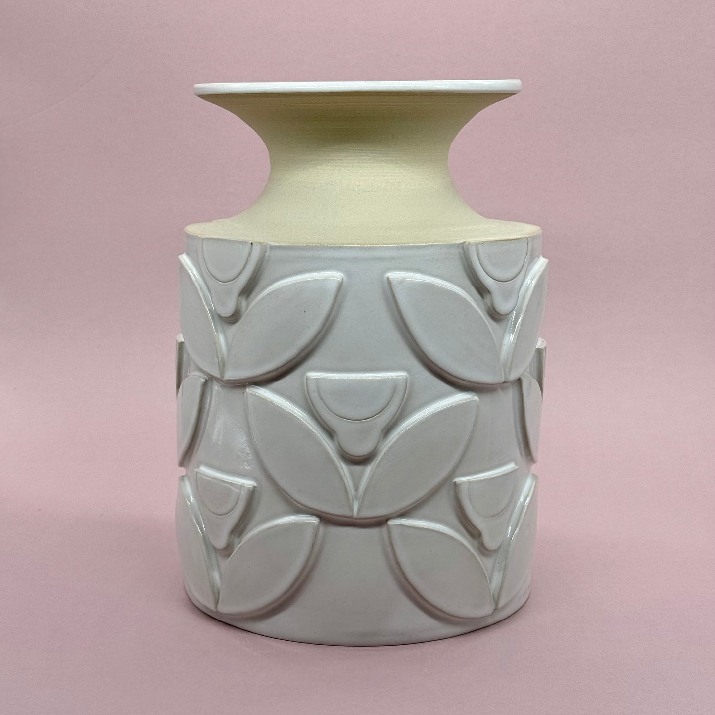 Vase, relief flowers white