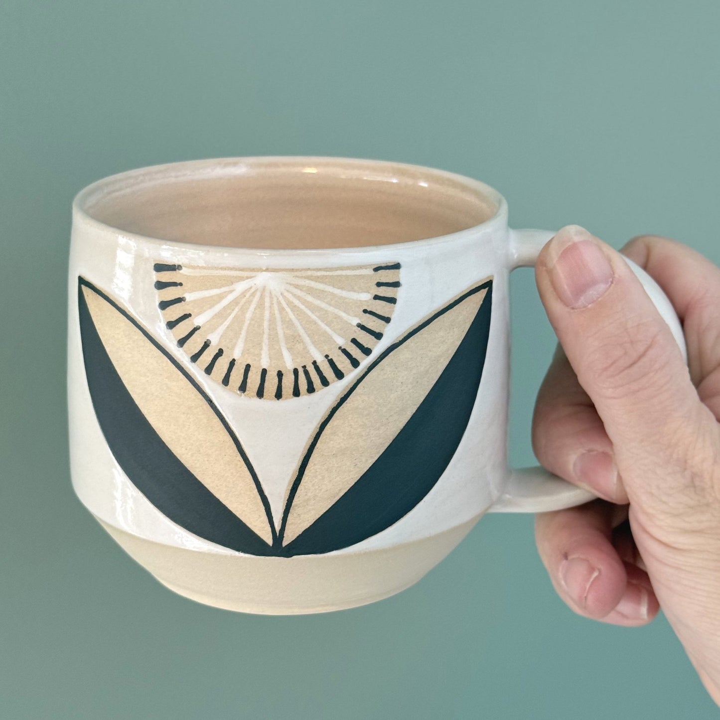 Mug, radial flower