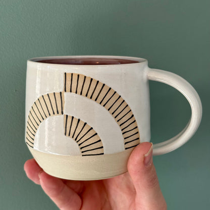 Mug, alternating arch II