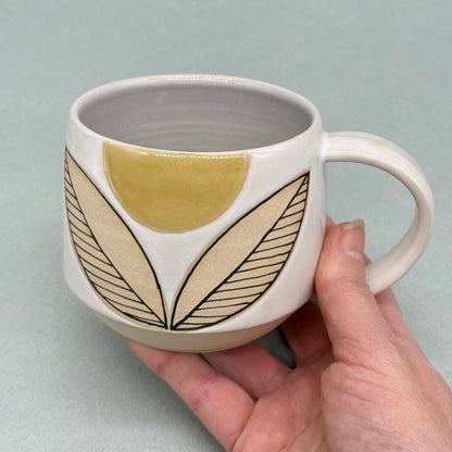 Mug, yellow tulip