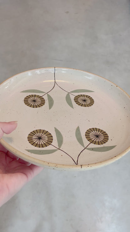 Serving platter, green flowers